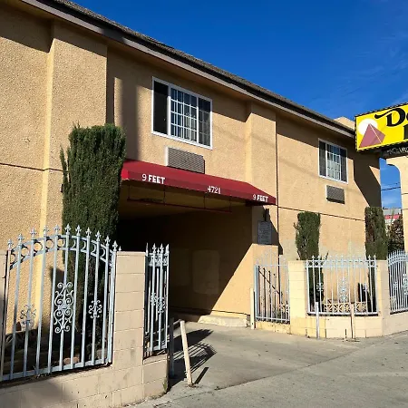 Deluxe Inn La